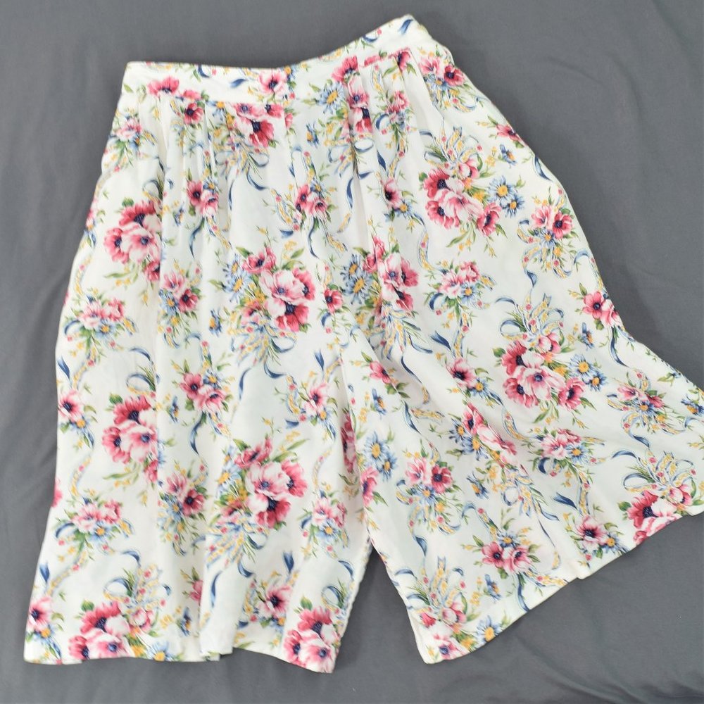 90’s Susan Bristol High Waist Pleated Floral Culottes Shorts Skirt White Pink 8